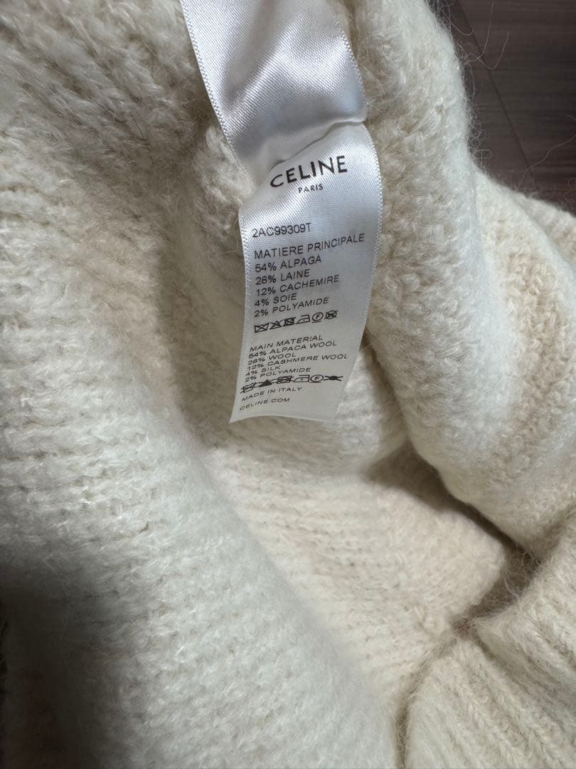 セリーヌ　トリオンフアルパカカシミヤ×ウールニット