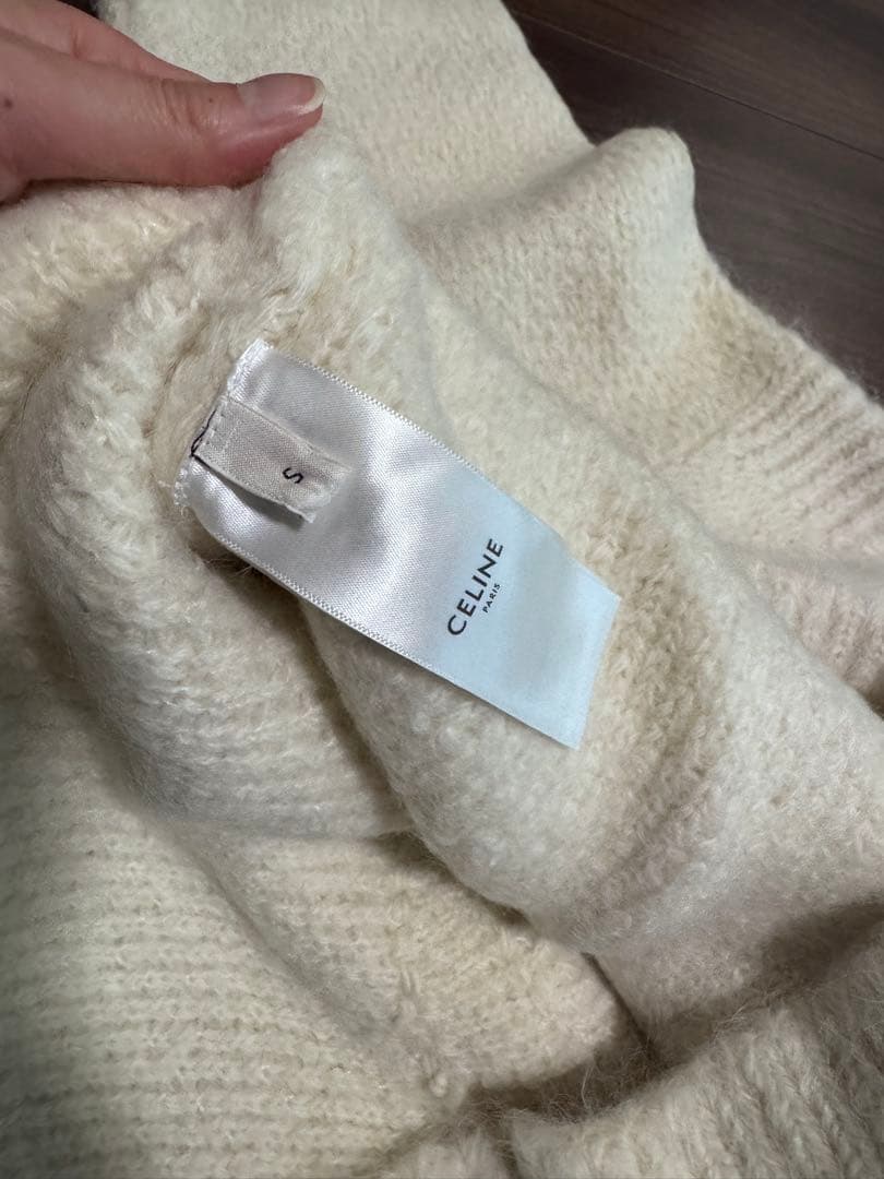 セリーヌ　トリオンフアルパカカシミヤ×ウールニット