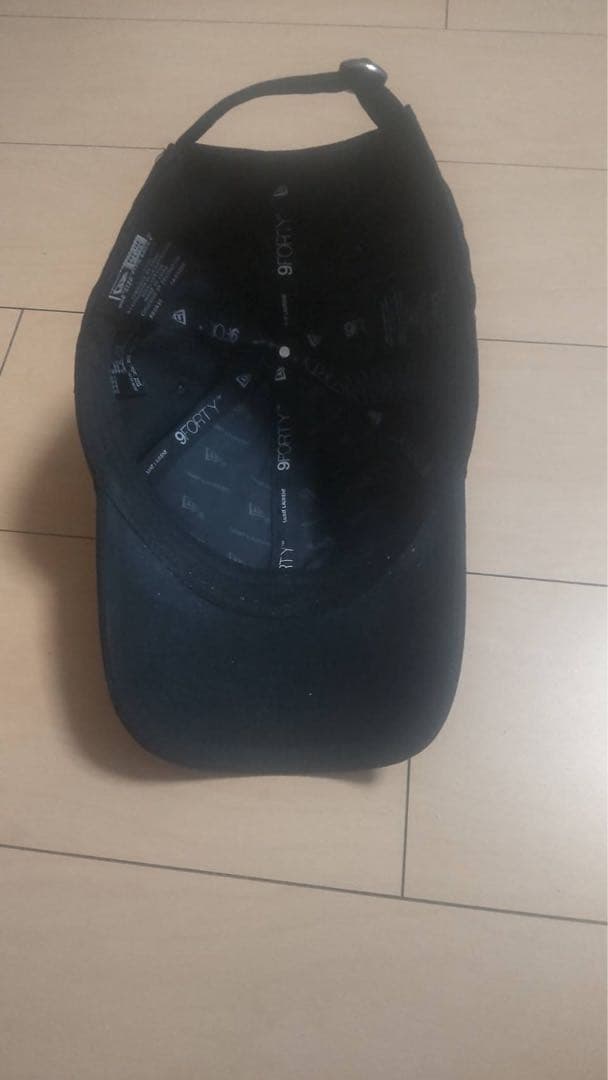 YSL ブラック ベースボールキャップ 調整可能