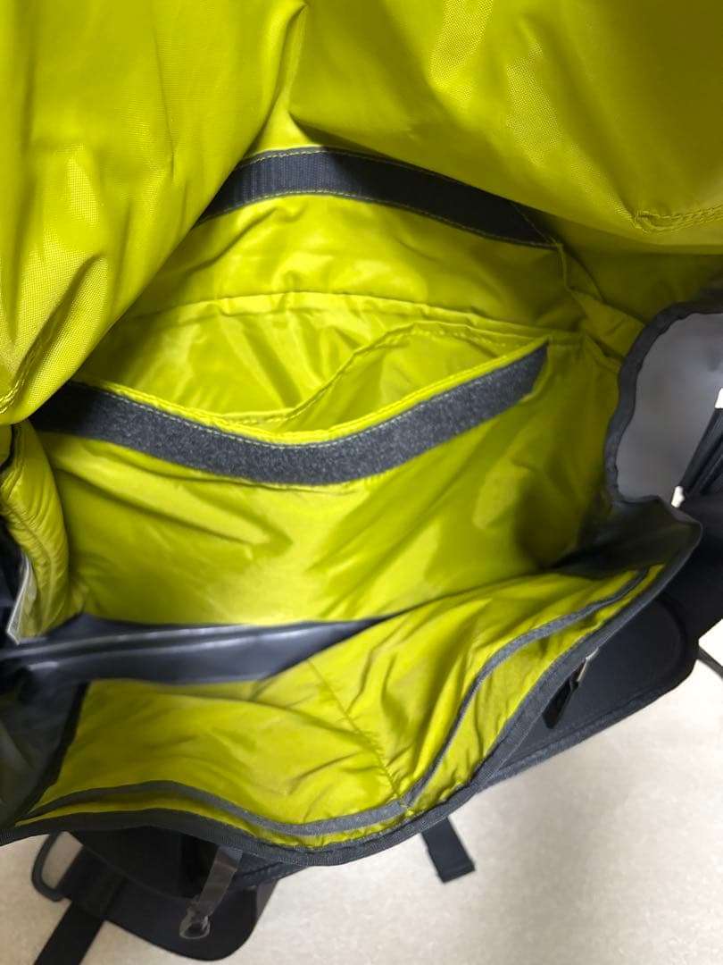 THE NORTH FACE メッセンジャーバッグ ジンクグレー　33L