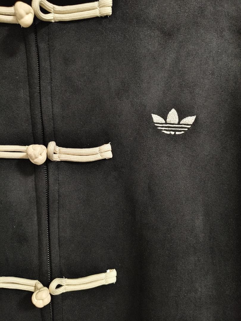 新品 アディダス 中国限定 蛇年トラックジャケット ブラック L