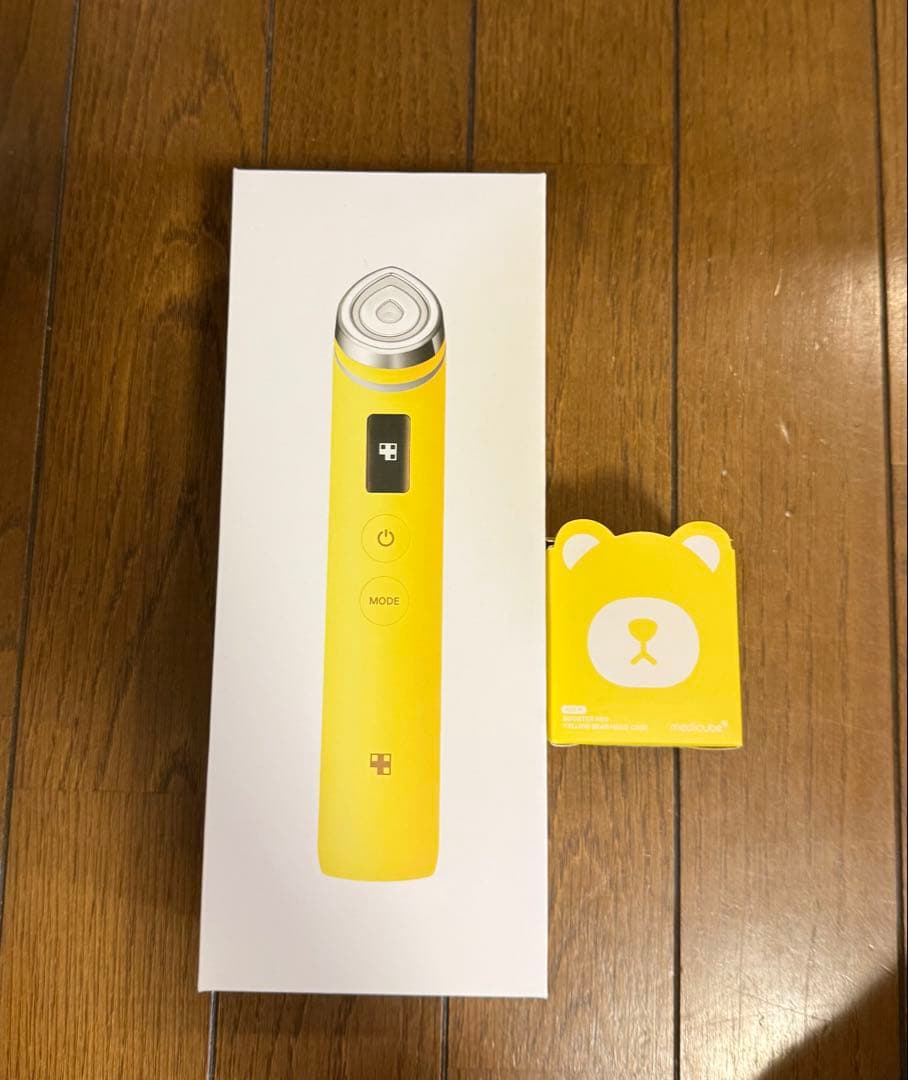 メディキューブ ブースタープロ美顔器＋ヘッドキャップ付き