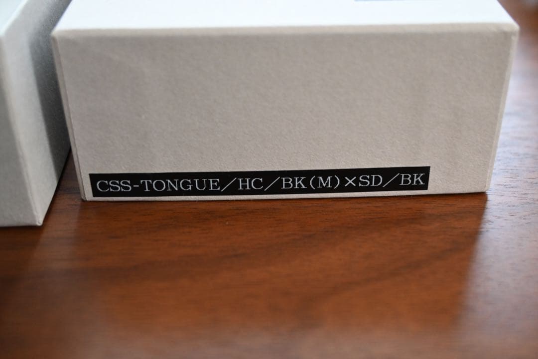 【希少】ワイルドスワンズ　シェルコードバン　マーブル　タング