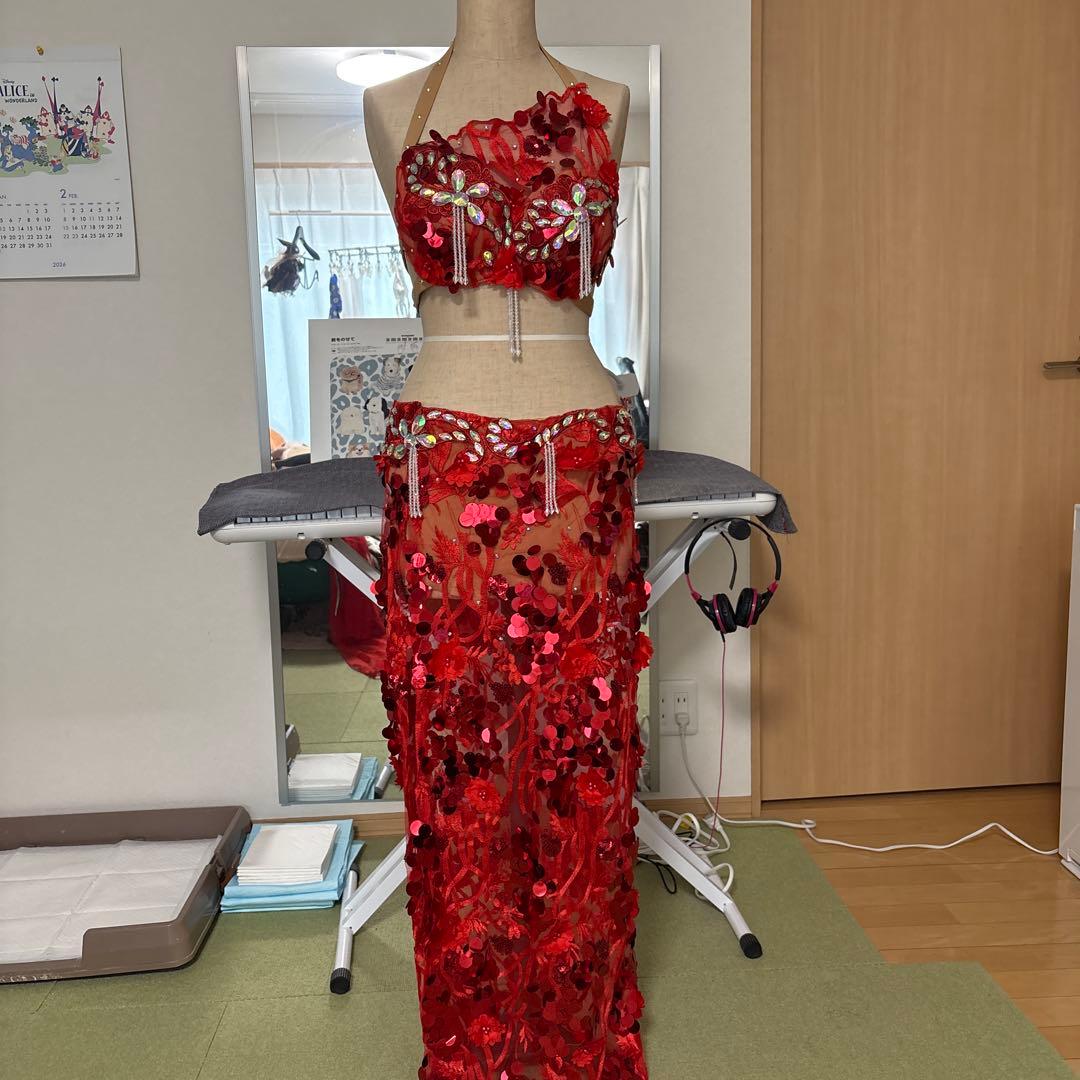 ベリーダンス セットアップ 赤 スパンコール