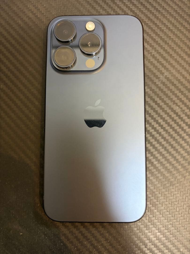 Apple iPhone 15 Pro ブルーチタニウム