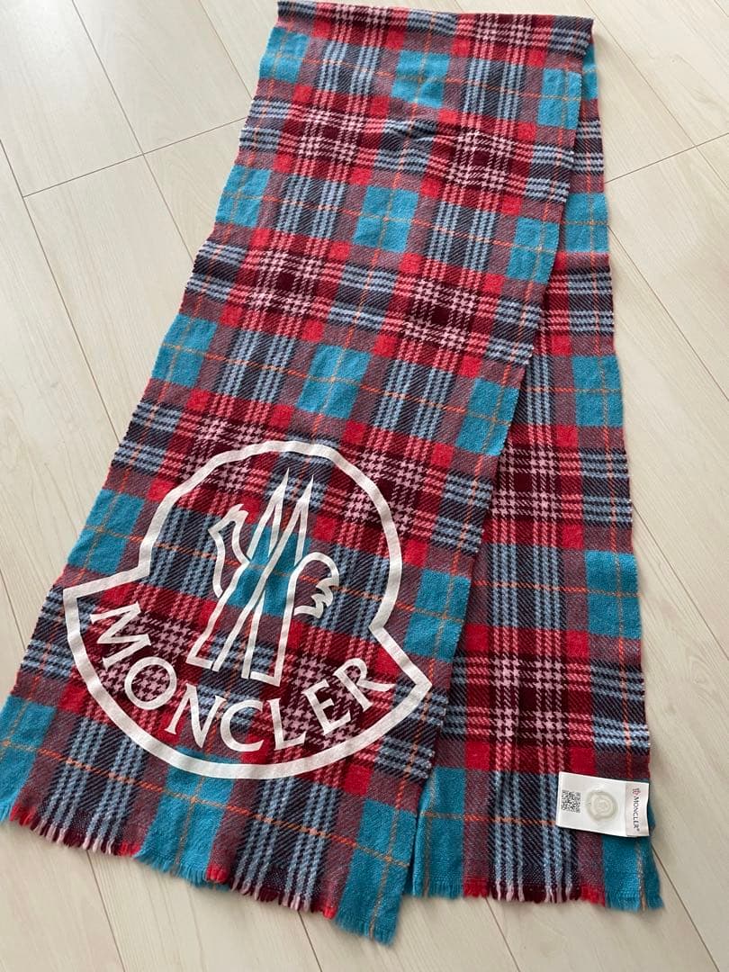 MONCLER チェック柄マフラー
