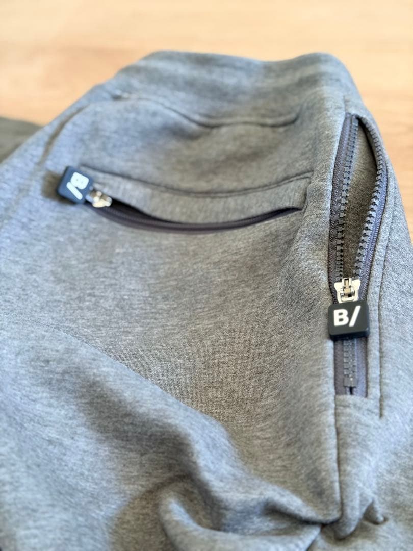 【極美品】B/ ビィーシャープ トラックスーツ セットアップ ブラック M/XS