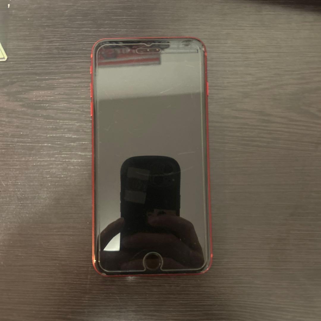 Apple iPhone 8 Plus レッド