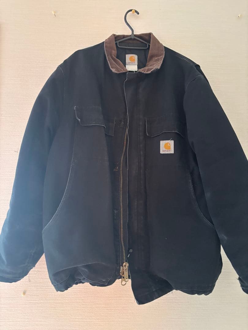 Carhartt ブラック ジップアップジャケット