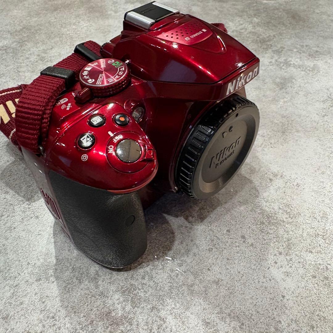 Nikon D5300 デジタル一眼レフ 本体 ボディのみ