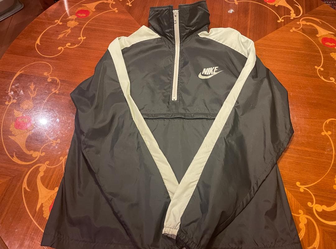【ヴィンテージ】メイドインUSA・NIKE・プルオーバーナイロンジャケット