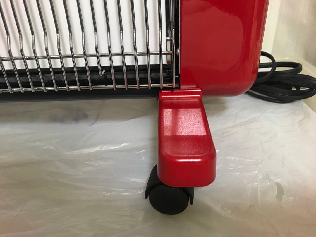 サンラメラ　遠赤外線輻射式暖房器具　ニューセラミックヒーター　600W型