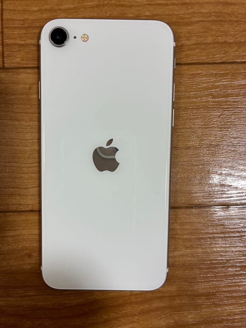 iPhone SE 第二世代　ガラスフィルム付き