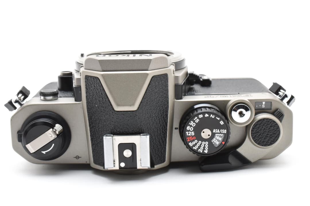 Nikon New FM2 T チタン ボディ 0190