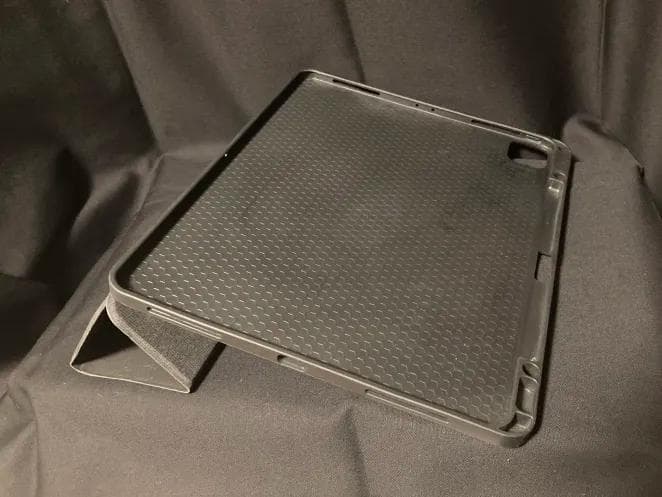 iPad Pro (第6世代) 128GB　ノート型ケース付属