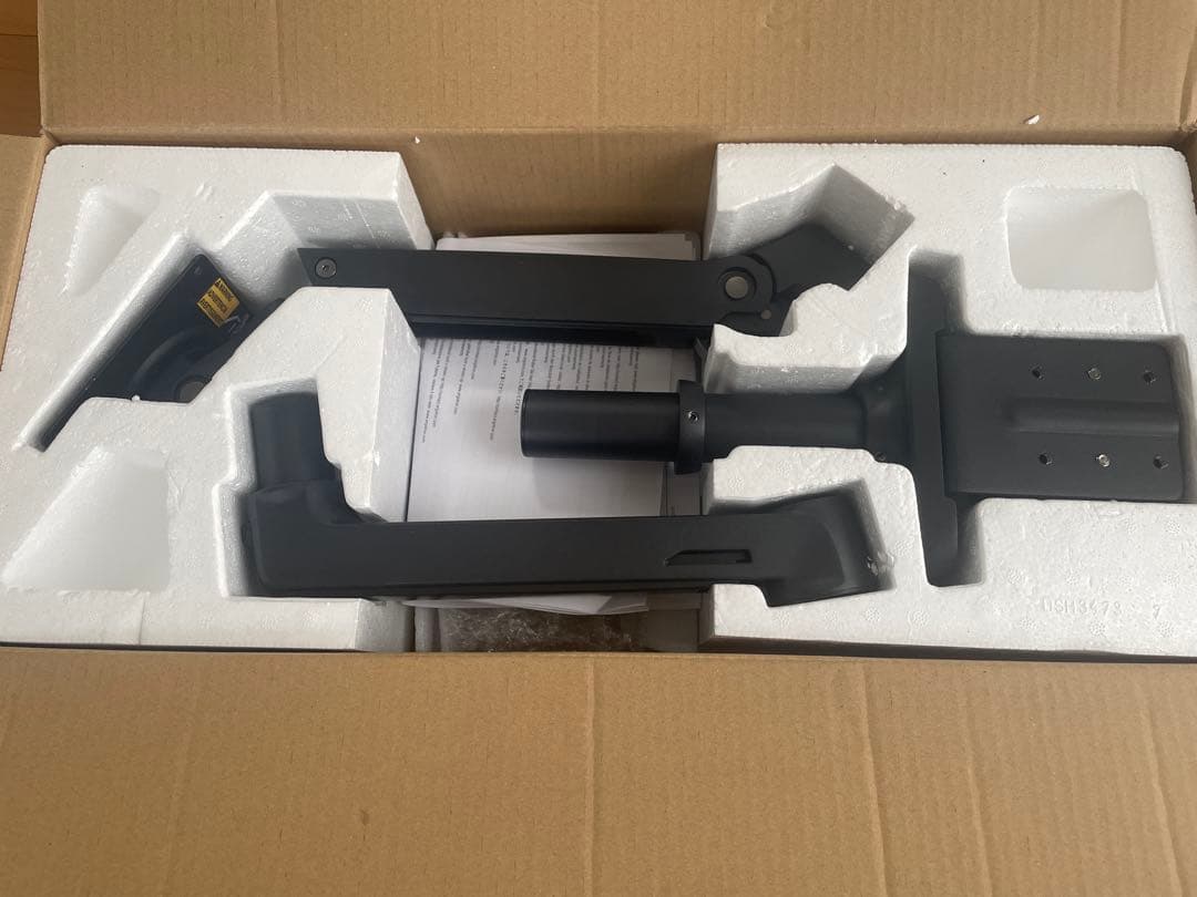 エルゴトロン モニターアーム(補強プレート付き)