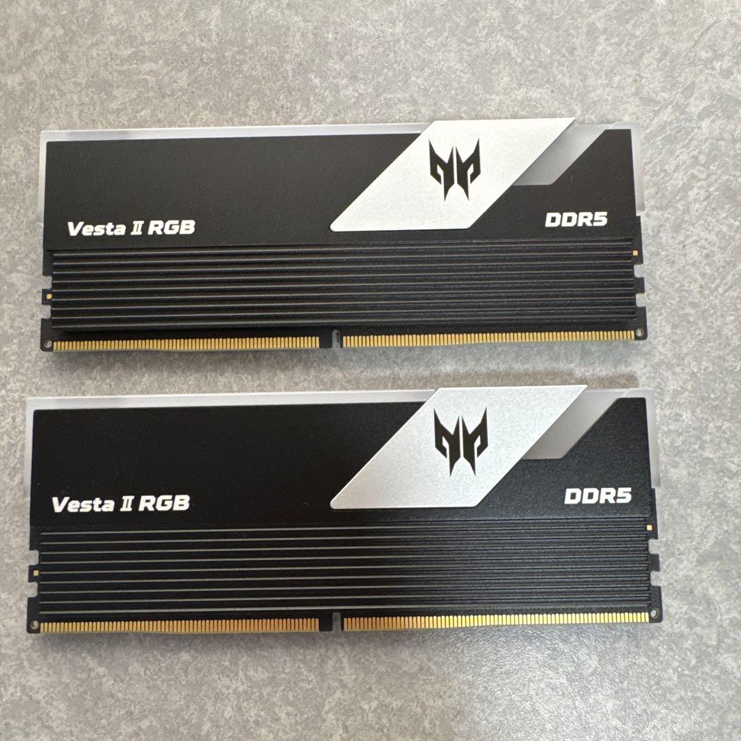 メモリー acer Vesta II RGB DDR5 32GB(16x2)6000MHz