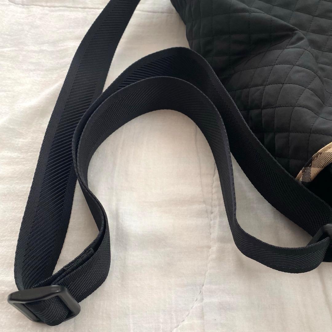 【美品】BURBERRY マザーズバッグ 衛生的なフラップ式 ショルダーバッグ