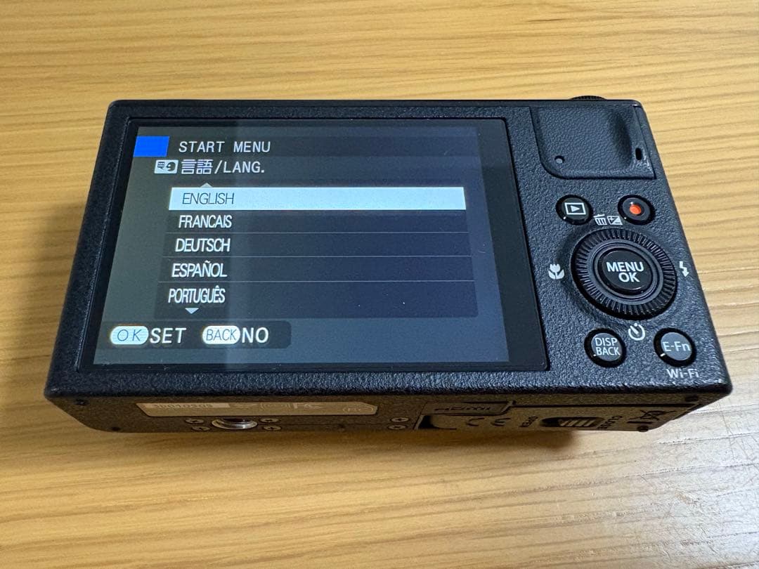 FUJIFILM （富士フイルム）XQ1 デジタルカメラ ブラック