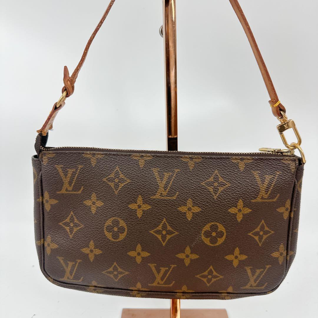 ルイヴィトン　モノグラム　アクセサリーポーチ　VI0040