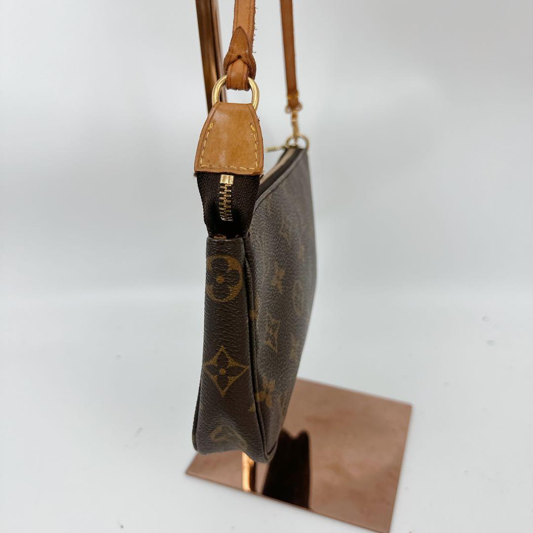 ルイヴィトン　モノグラム　アクセサリーポーチ　VI0040