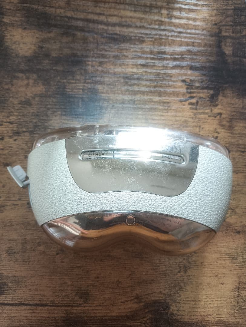 にゃん吉。YAMAN リフトロジー 美容液付き