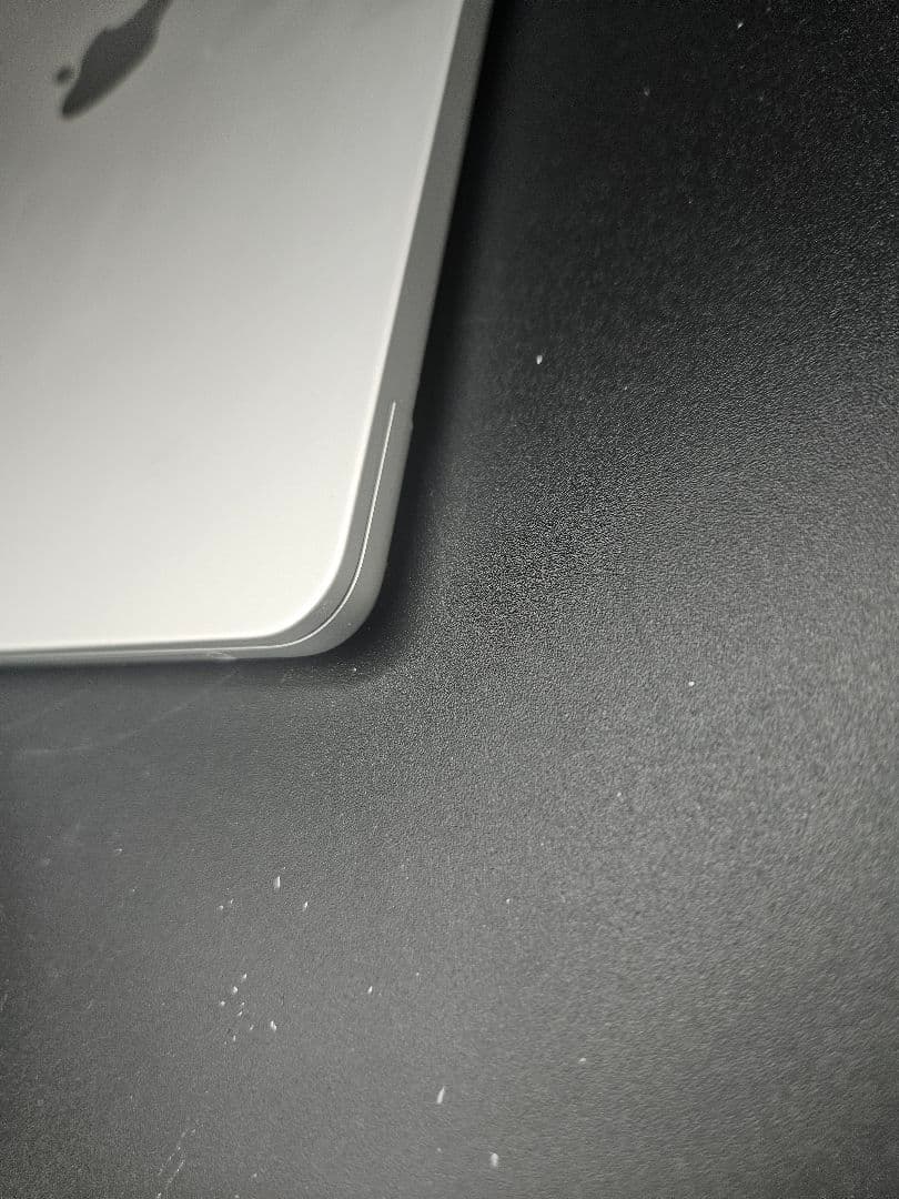 MacBook Air /Apple M2チップ/8GB/256GB シルバー