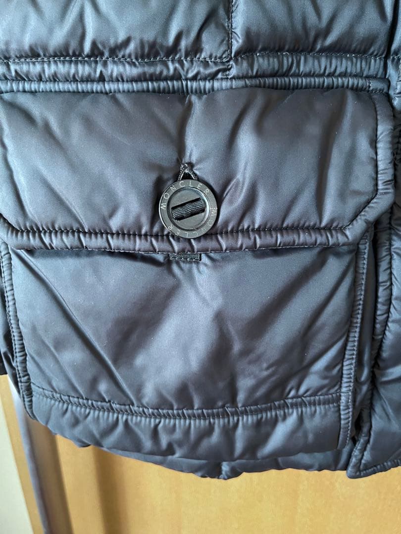 モンクレール MONCLERダウンジャケット SAUTERNE 黒 メンズ 0