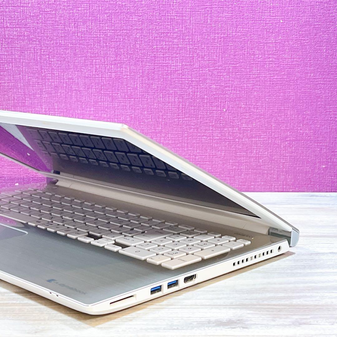 Win11✨7世代Corei3✨すぐ使えるノートパソコン✨1TB✨カメラ付✨美品