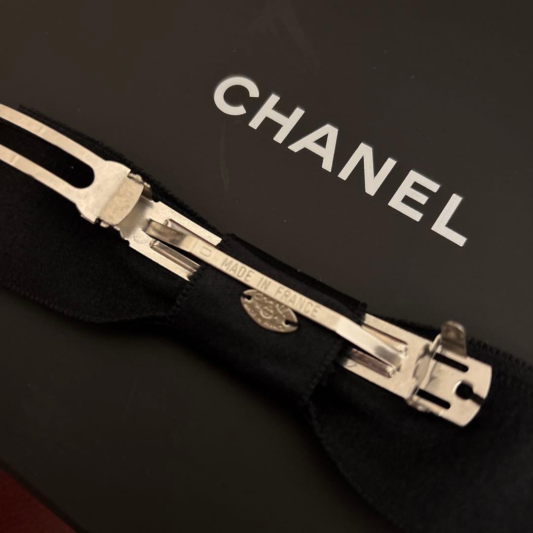 シャネル　ヘアーバレッタ