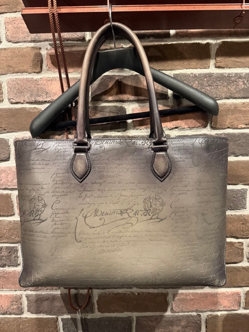 【yuki】24年2月購入 ベルルッティ トゥジュール 保存袋証明書