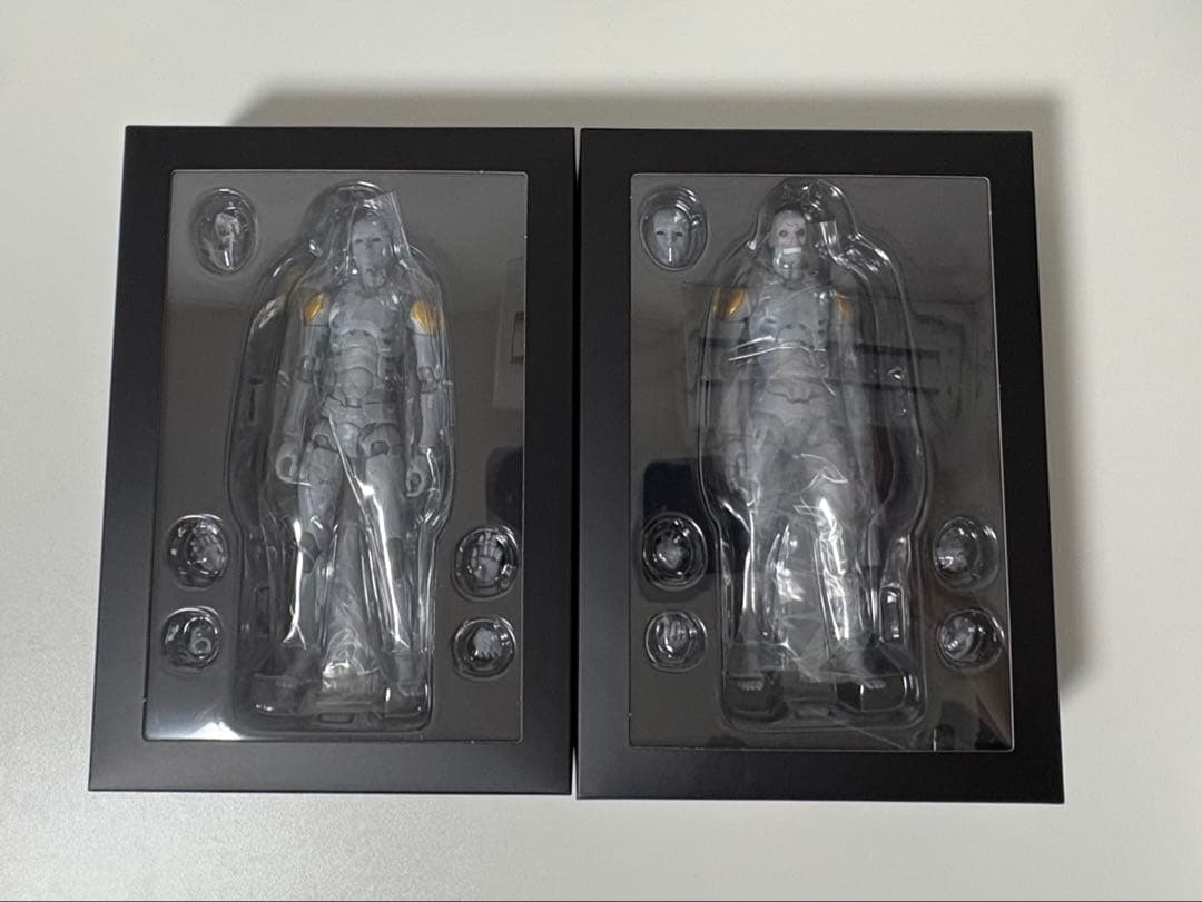 東亜重工 1/12 合成人間 識臣対応試験参型 二体