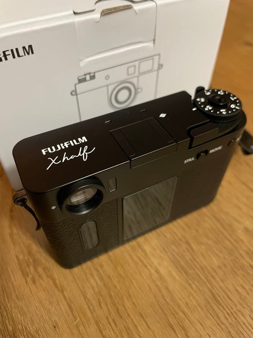 【美品、保証2年】Fujifilm x-half ブラック