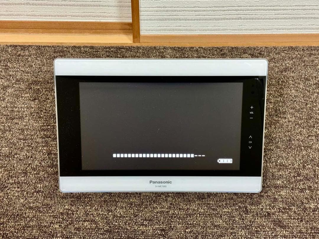 Panasonic SV-ME7000 10V型ポータブル液晶テレビ