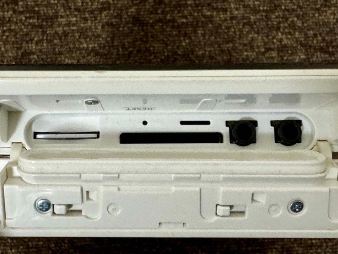 Panasonic SV-ME7000 10V型ポータブル液晶テレビ