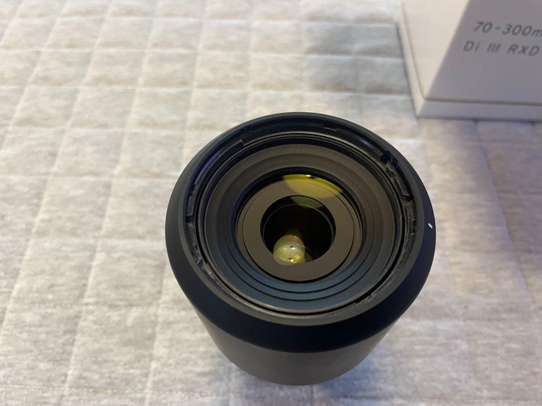 タムロンTAMRONズーム70-300mmF4.5-6.3 Di III RXD