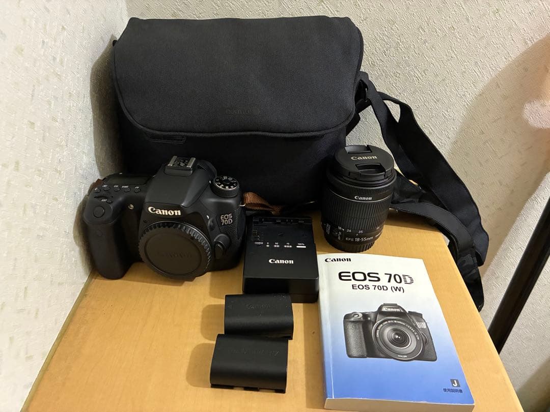 一眼レフカメラEOS 70D・ボディーレンズ