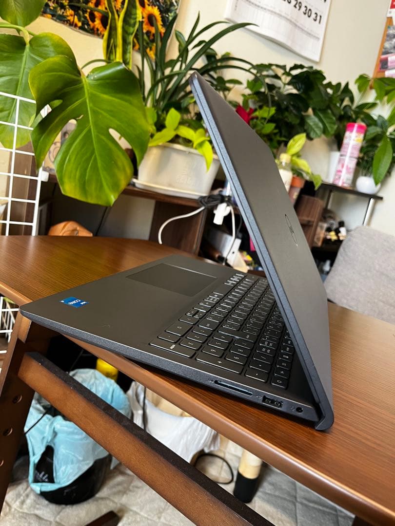 【超美品】DELL PC第11世代lnspiron15-3520