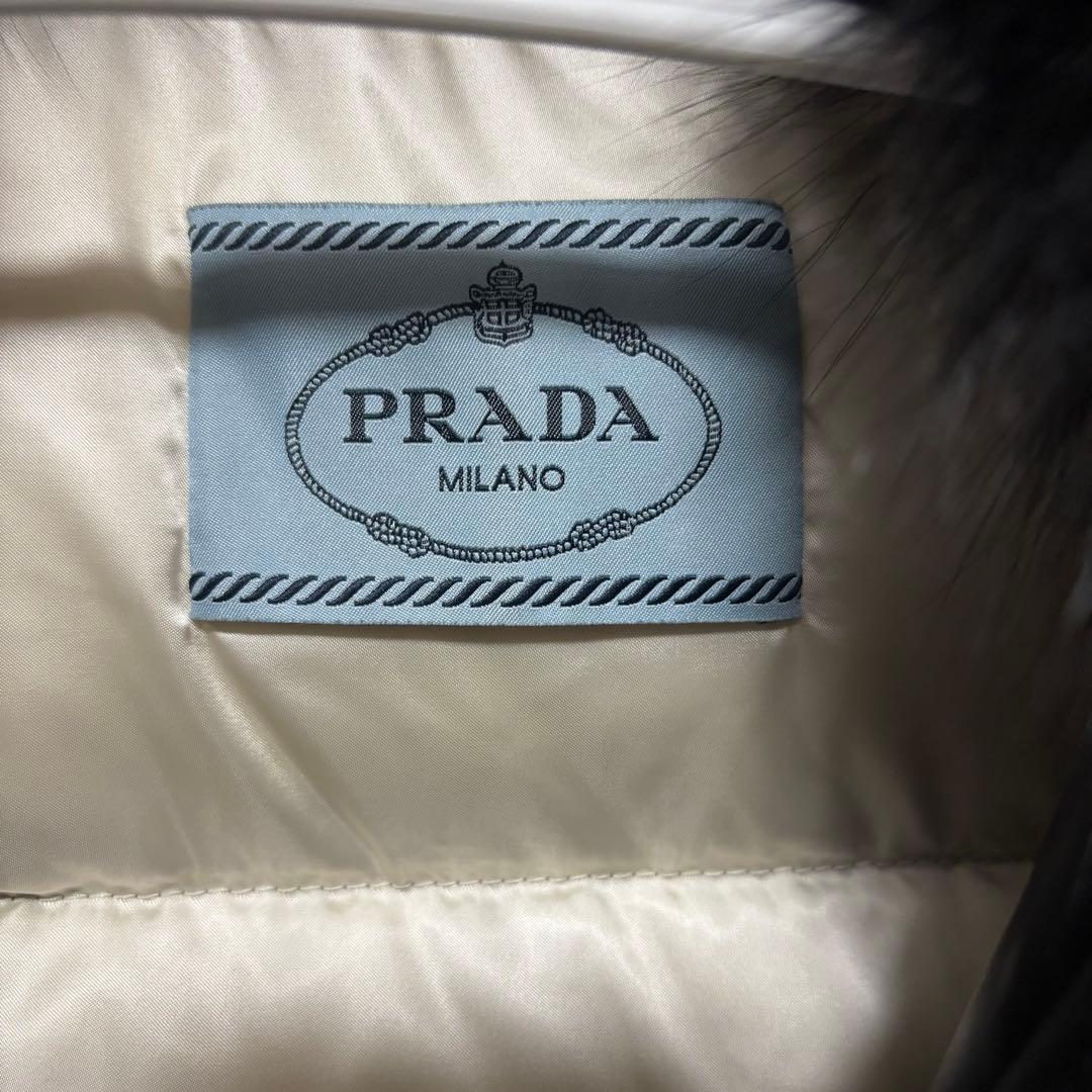 PRADA プラダ ブラックファー ダウンジャケット 40 レディース 正規品