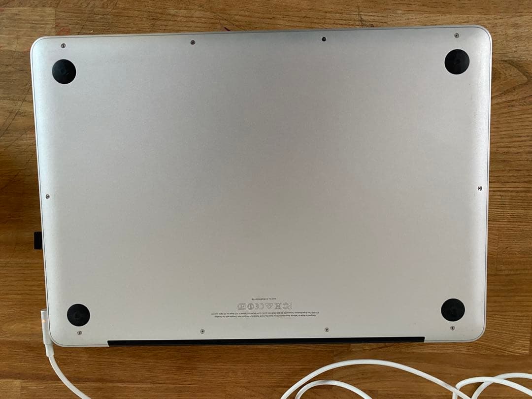 【ジャンク】MacBookPro13 2012 液晶不良 外部モニタOK AC付