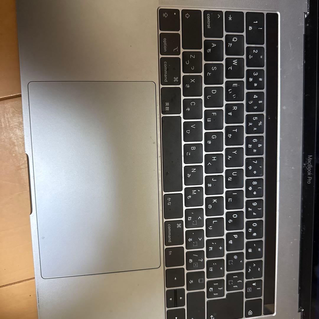 画面故障MacBook Pro 恐らく2020～21フルスペック