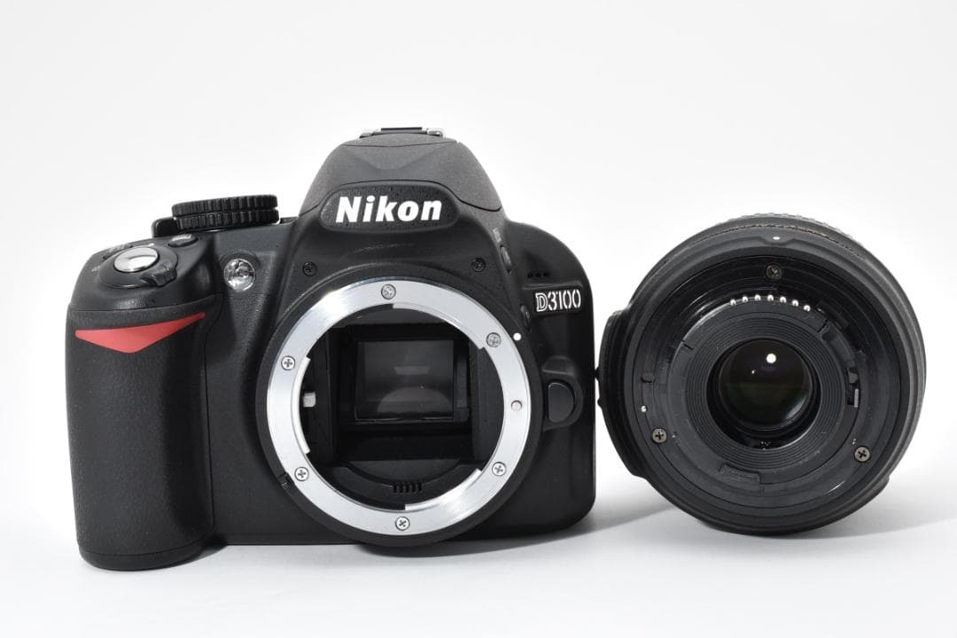 新品級✨ショット数30回❤️Nikon D3100 レンズセット スマホ転送