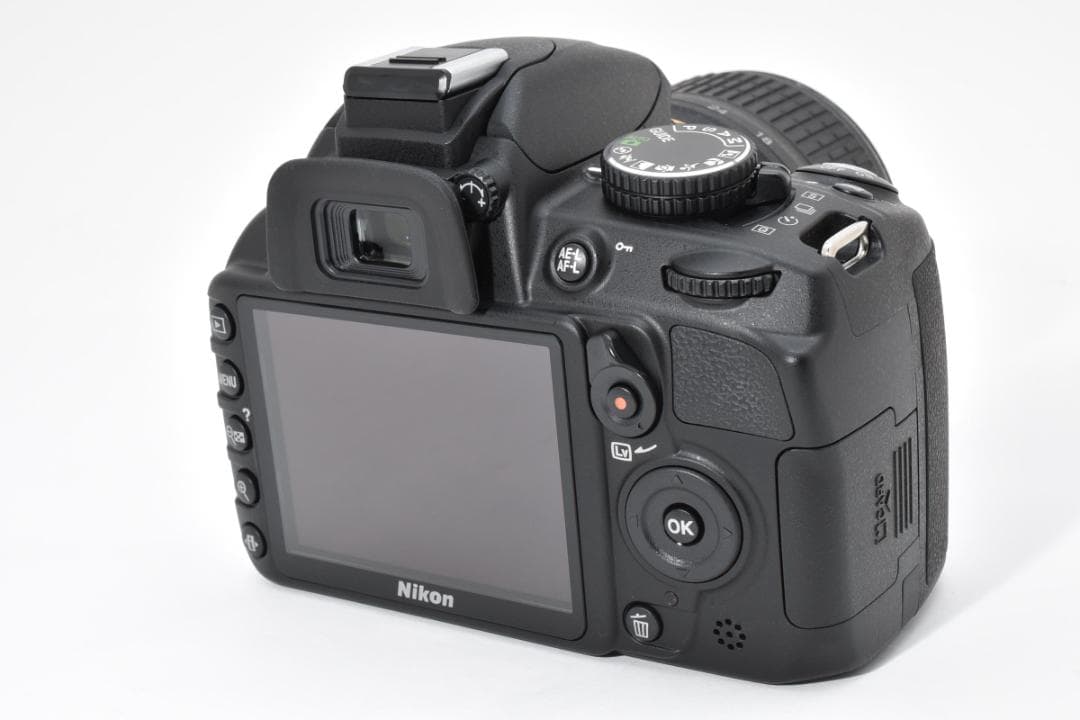 新品級✨ショット数30回❤️Nikon D3100 レンズセット スマホ転送