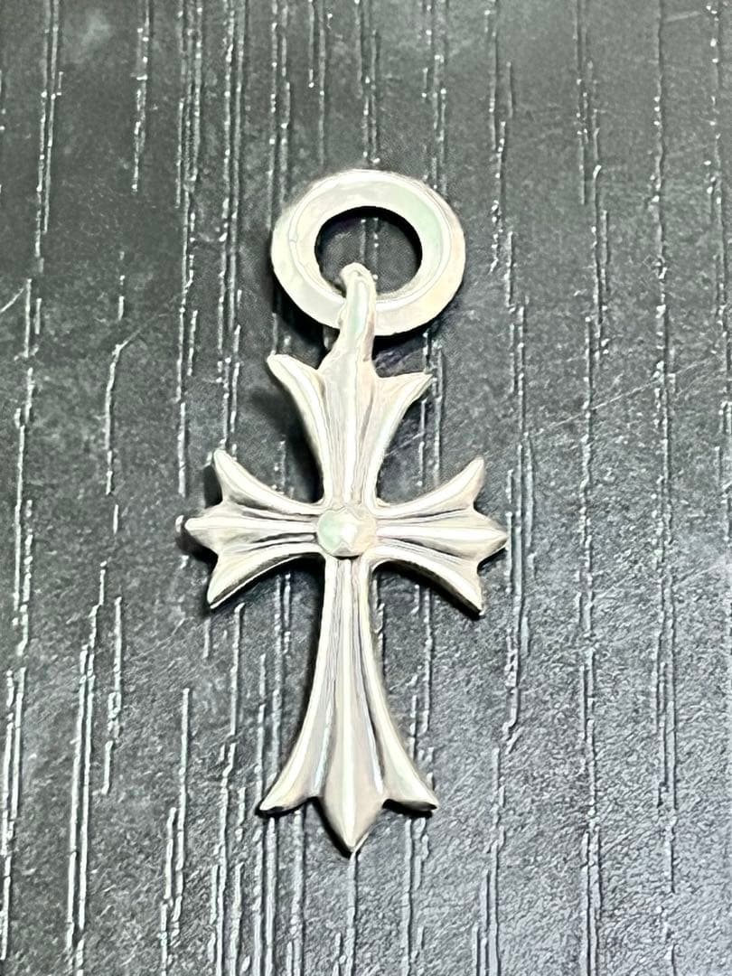 CHROME HEARTS タイニーCHクロスチャーム
