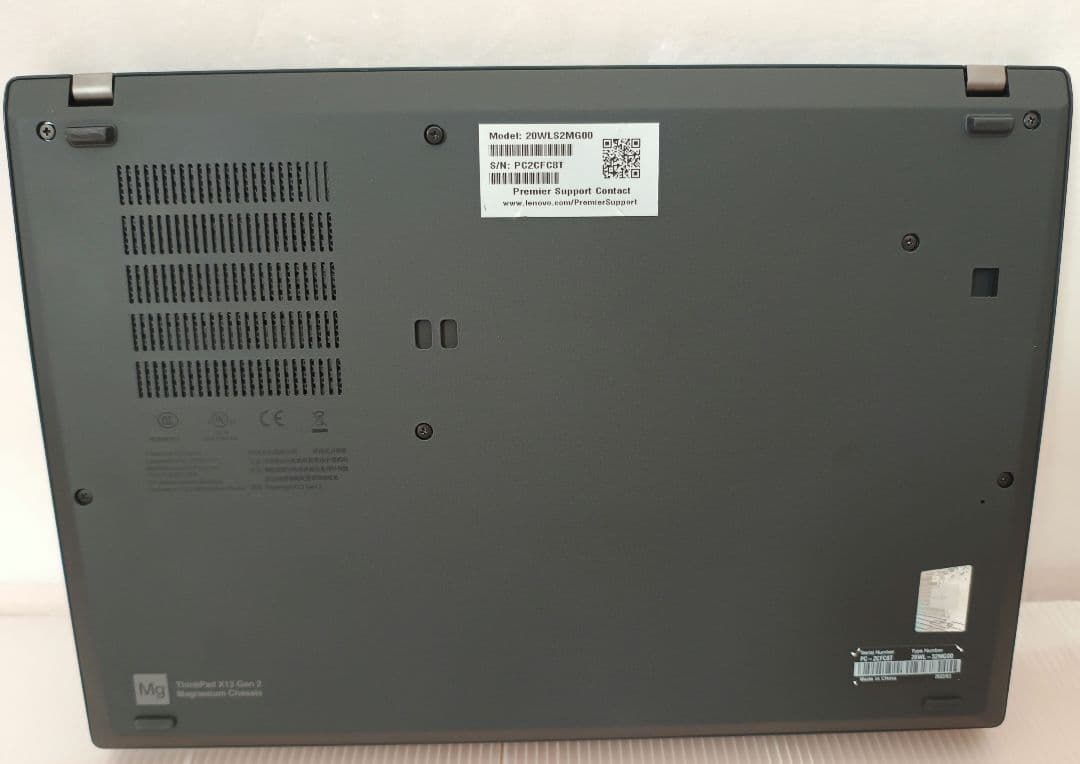 レノボ Thinkpad X13 gen2