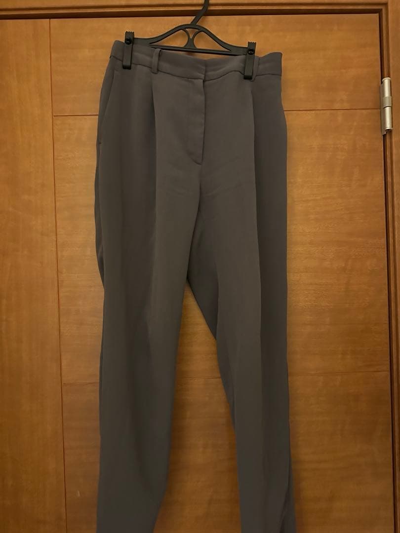 プラステ PLST セットアップ スーツ グレー ノーカラージャケット 2023