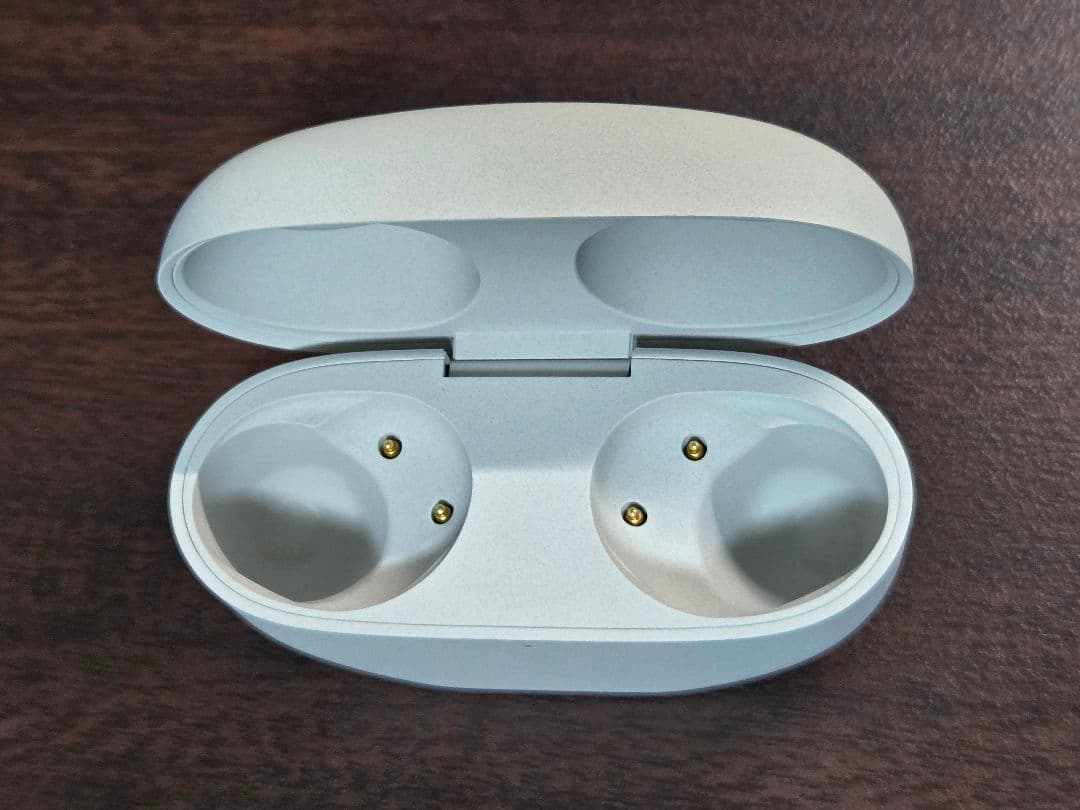 美品 SONY WF-1000XM5 プラチナシルバー 充電ケース