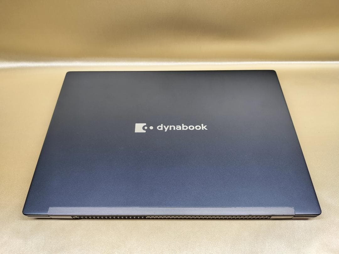 東芝　Dynabook G83/KW　高性能　2023年モデル(K-176)
