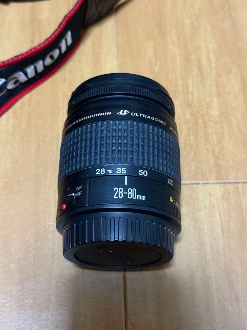 Canon EOS 5D Mark IIIとレンズ28-80mmバッテリーセット