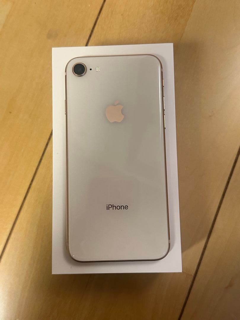 iPhone8 本体　64GB ゴールド SIMフリー 箱付き